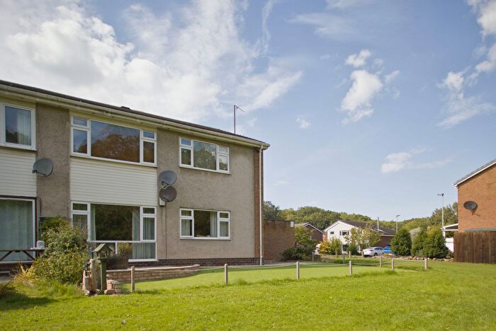 2 Bedroom Flat For Sale In Newbattle Abbey Crescent, Dalkeith, EH22