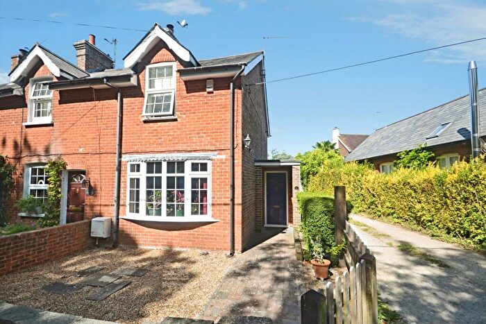 2 Bedroom End Of Terrace House For Sale In Ifield Road, Charlwood, RH6