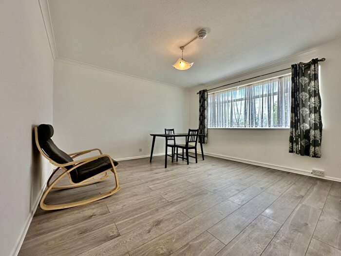 1 Bedroom Flat To Rent In Carshalton Road, Sutton, SM1