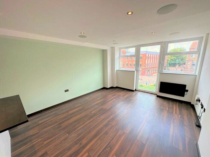 1 Bedroom Apartment To Rent In Cooper House, Hull, HU1