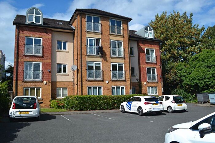 1 Bedroom Flat To Rent In The Park, Chester Rd, Stretford, M32