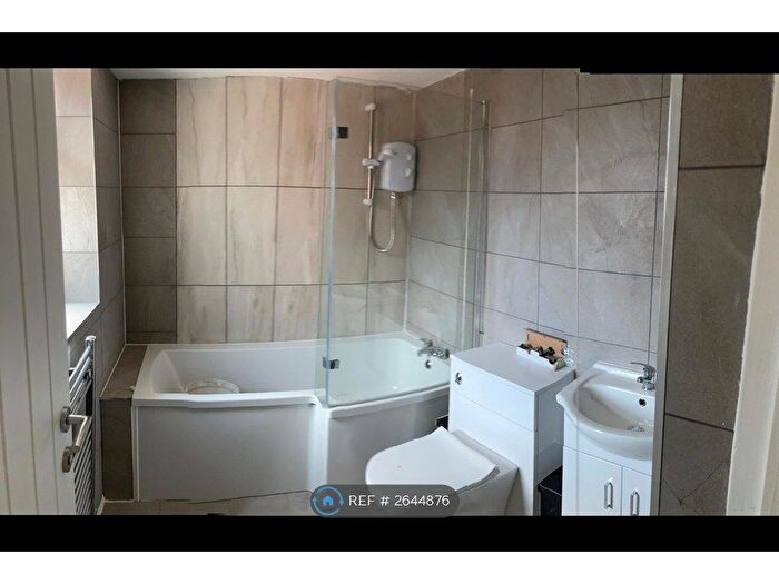 2 Bedroom Terraced House To Rent In Summer Rd, Birmingham, B65