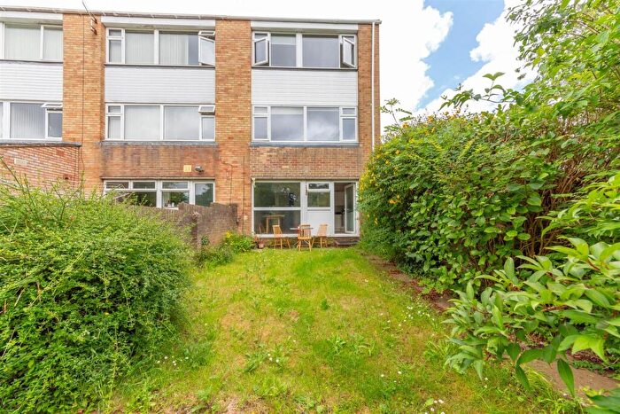 4 Bedroom End Of Terrace House For Sale In Trendlewood Park | Stapleton, BS16