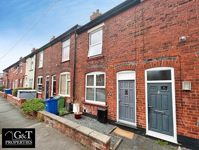 2 Bedroom Terraced House For Sale In Kings Road, Dudley, DY3