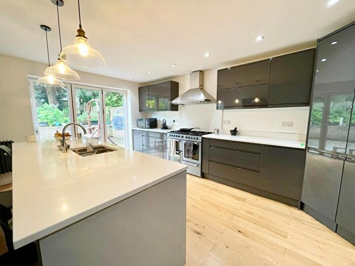 5 Bedroom Detached House To Rent In Bournebridge Lane, RM4