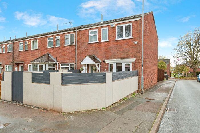 3 Bedroom End Of Terrace House For Sale In Shakespeare Close, Leicester, LE3