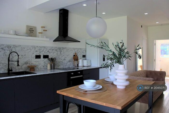 1 Bedroom Flat To Rent In Oxford, Oxford, OX4