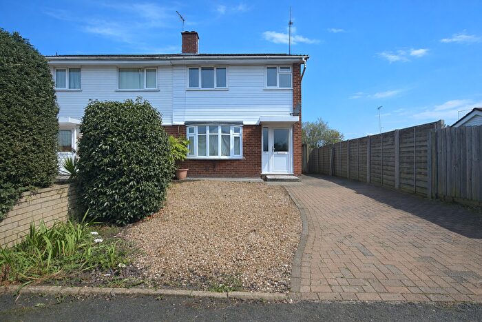 3 Bedroom End Of Terrace House To Rent In Spenlows Road, Bletchley, MK3