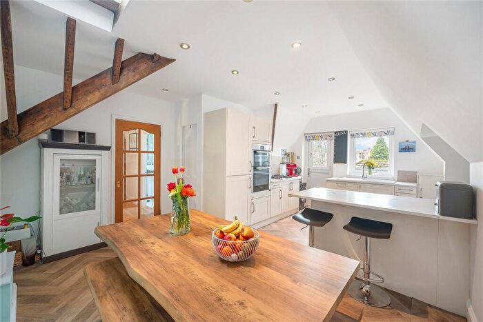 3 Bedroom Flat For Sale In Shortlands Road, Bromley, BR2