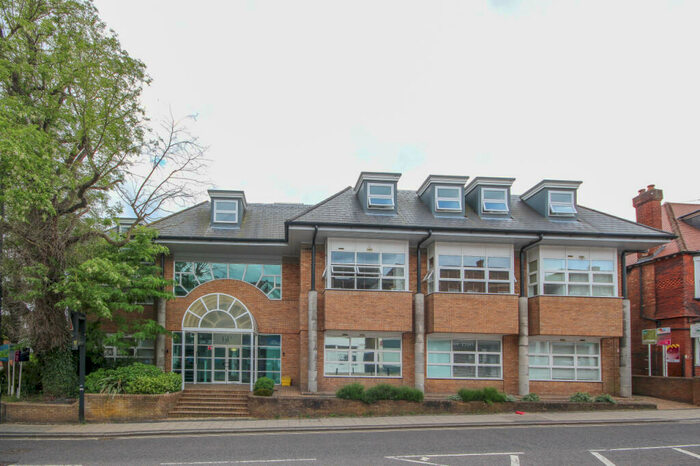 1 Bedroom Flat To Rent In London Road, St. Albans, AL1