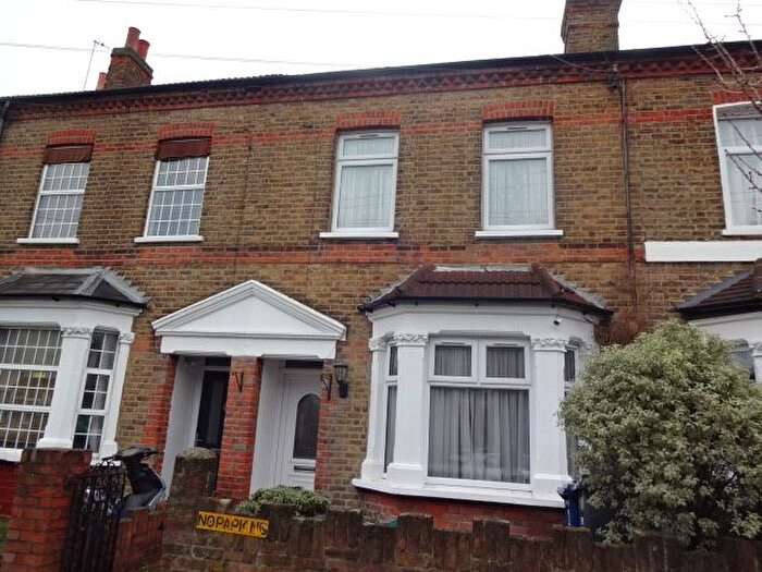 3 Bedroom Terraced House To Rent In Rectory Road, Southall, UB2