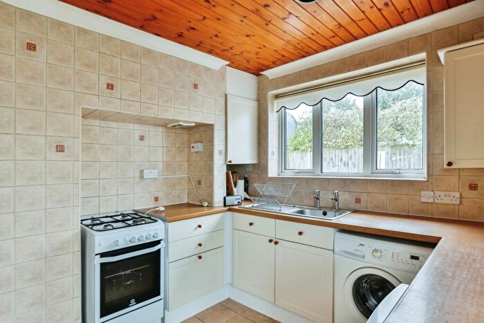 2 Bedroom Bungalow For Sale In Otter Road, Oakdale, Poole, Dorset, BH15