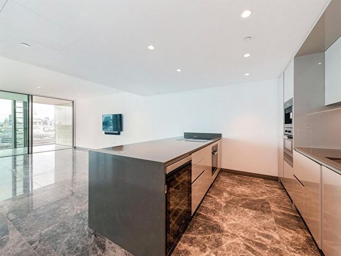 3 Bedroom Flat For Sale In One Blackfriars, Blackfriars Road, London, SE1