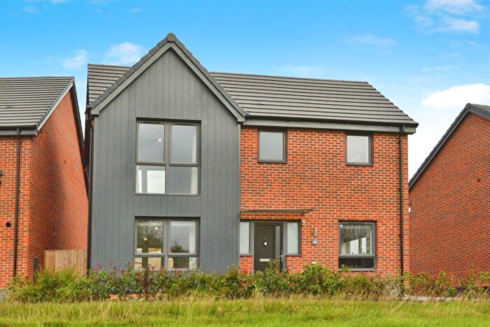 3 Bedroom Detached House For Sale In Orwell Avenue, Tattenhoe Park, Milton Keynes, MK4