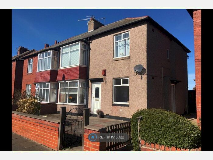 2 Bedroom Flat To Rent In Fairfield Drive, Whitley Bay, NE25
