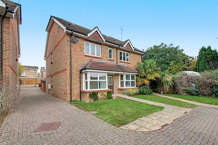 4 Bedroom Semi Detached House To Rent In The Waylands, Bramble Lane, Worthing, BN13
