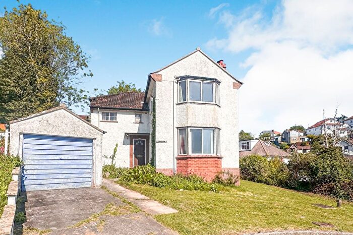 3 Bedroom Detached House For Sale In The Glen, Weston-Super-Mare, BS22