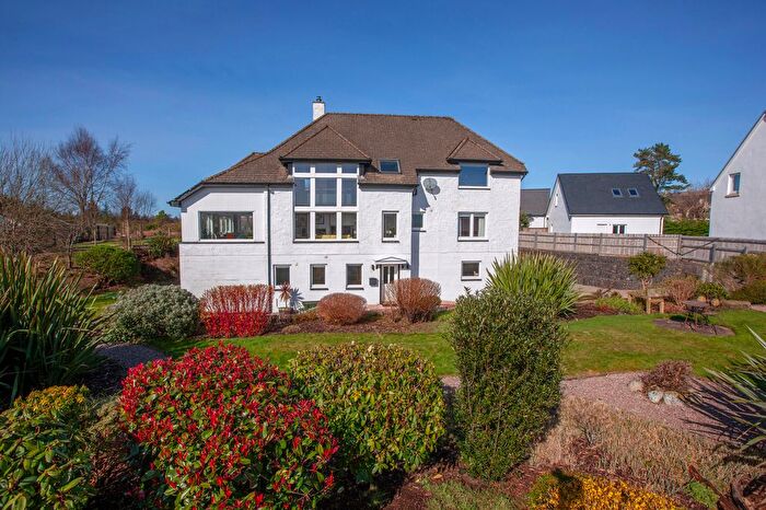 5 Bedroom Detached House For Sale In Eilean Fraoich, North Connel, By Oban, PA37