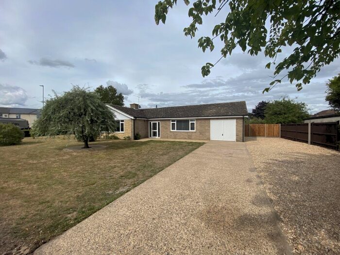 3 Bedroom Detached Bungalow To Rent In Fordham, Cambs, CB7