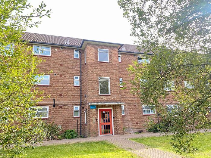 1 Bedroom Flat To Rent In Wentbridge Path, Borehamwood, WD6