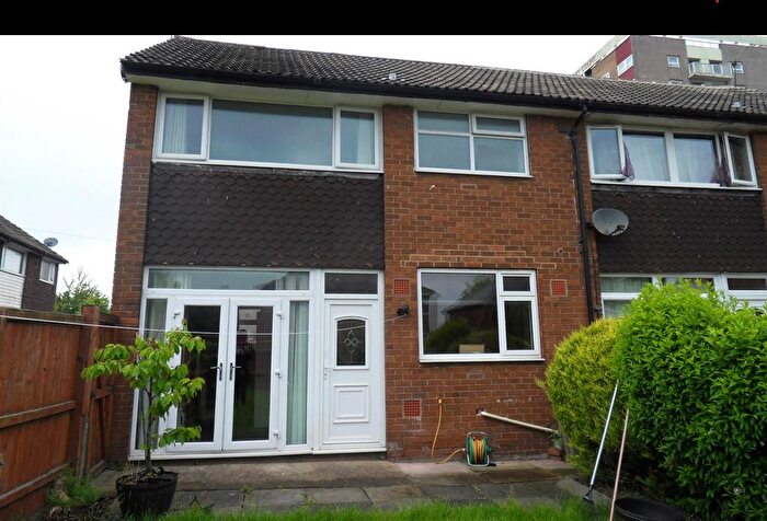 3 Bedroom Property To Rent In Rycroft Avenue, Bramley, Leeds, LS13