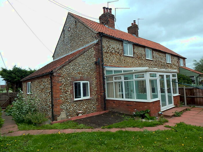 2 Bedroom Cottage For Sale In Moor Lane, Sculthorpe, Fakenham, Norfolk, NR21