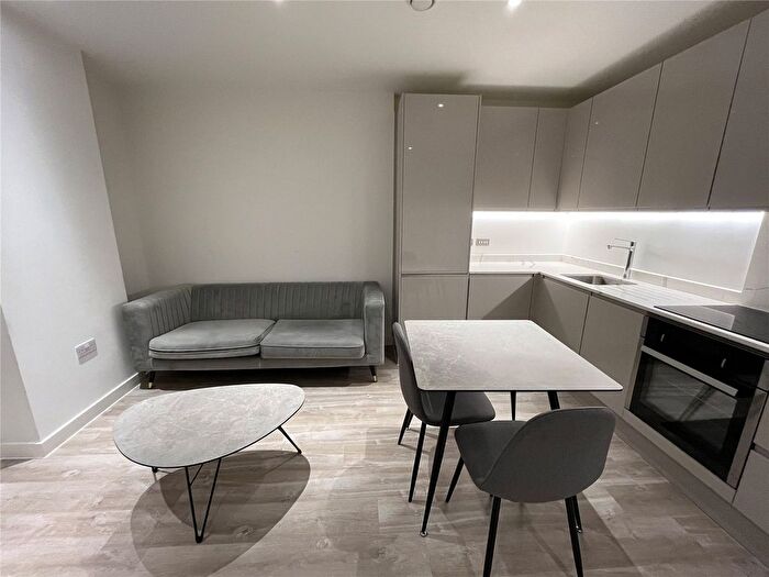 1 Bedroom Flat To Rent In Fiftyfive, Queen Street, Salford, M3