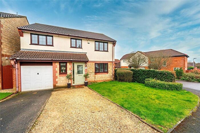 5 Bedroom House To Rent In Huckley Way, Bradley Stoke, Bristol, BS32