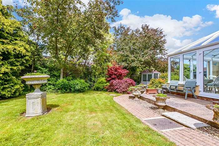 4 Bedroom Detached House For Sale In Cherry Orchard, Tenterden, Kent, TN30