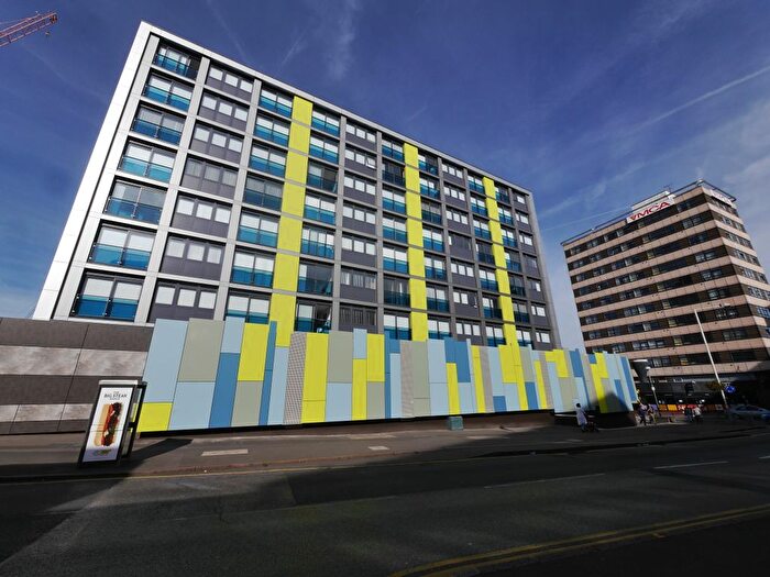 Studio To Rent In Station Road, Hayes, Middlesex, UB3