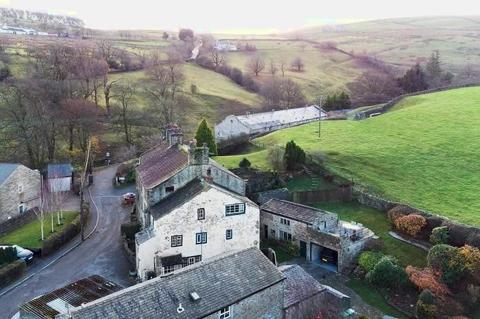 3 Bedroom Cottage For Sale In Barley Green, Barley, Burnley, BB12