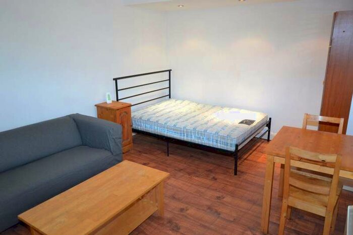 1 Bedroom Apartment To Rent In Kedleston Road, DE22