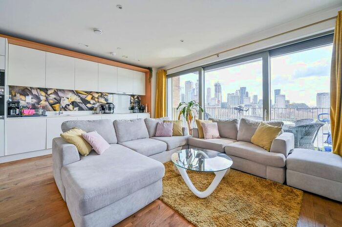 2 Bedroom Flat To Rent In Odessa Street, Canada Water, London, SE16