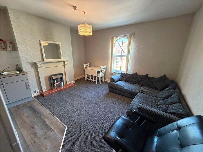 1 Bedroom Flat To Rent In Merridale Lane, Wolverhampton, WV3