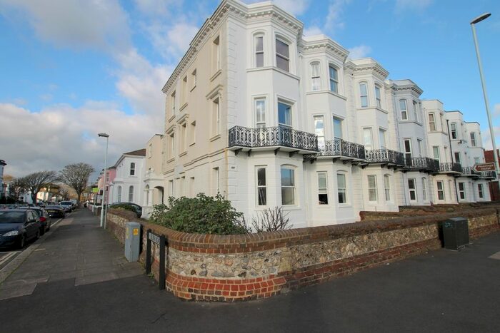 1 Bedroom Flat To Rent In Brighton Road, Worthing, BN11