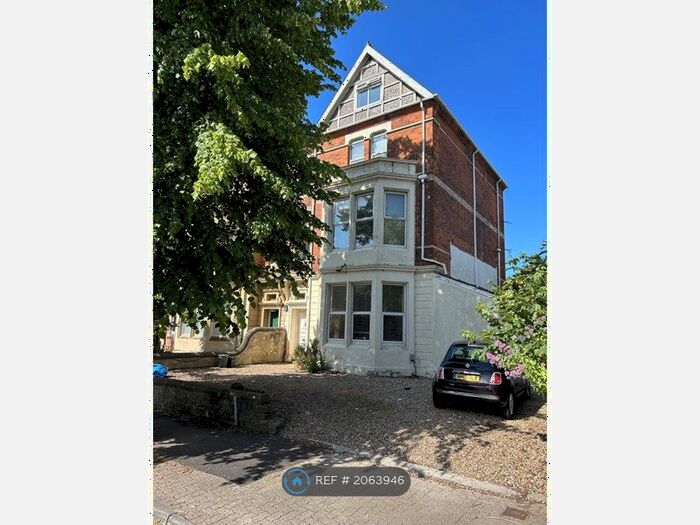 1 Bedroom Flat To Rent In Plymouth Road, Penarth, CF64