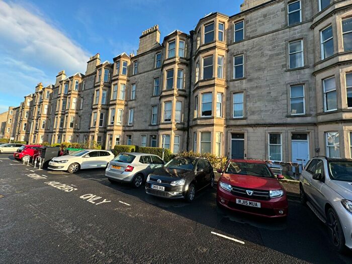 1 Bedroom Flat To Rent In Learmonth Grove, Edinburgh, EH4