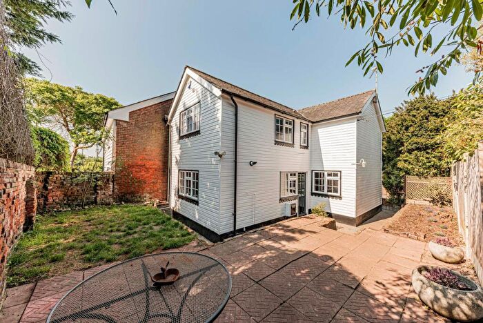 3 Bedroom Detached House For Sale In George Lane, Boughton-Under-Blean, ME13