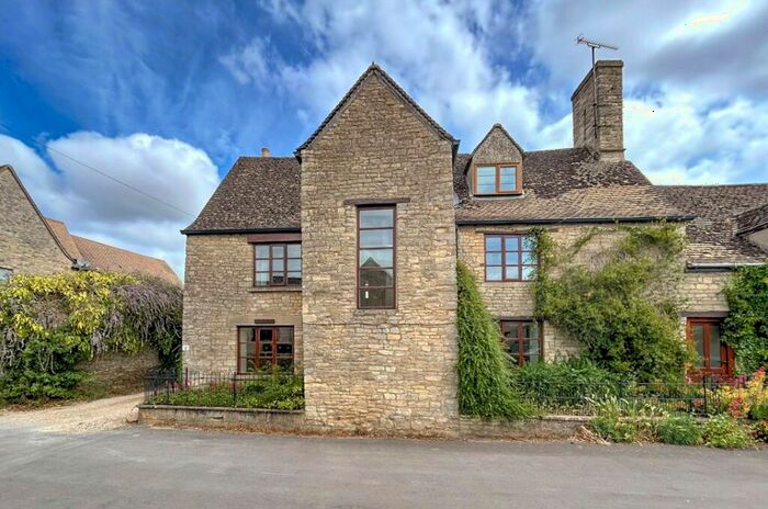 4 Bedroom Semi-Detached House To Rent In Church Street, Ducklington, Witney, Oxfordshire, OX29