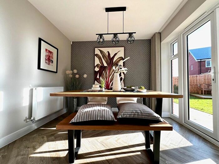 4 Bedroom Detached House For Sale In Bronze Barrow Way, Bramford, IP8