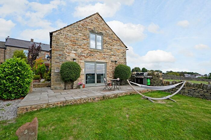 3 Bedroom Detached House For Sale In Cherry Tree Farm, Nethergate, Stannington, S6