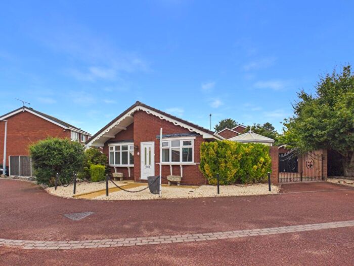 3 Bedroom Detached Bungalow For Sale In Sorbus View, Hull, East, HU5
