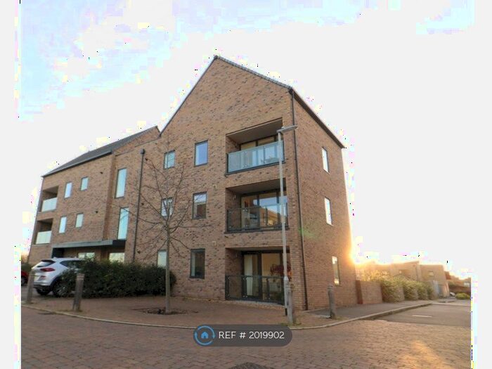 2 Bedroom Flat To Rent In Overhill Close, Trumpington, Cambridge, CB2