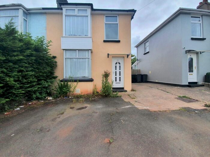 3 Bedroom Property To Rent In Berry Road, Paignton, TQ3