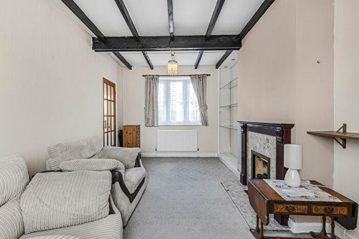 3 Bedroom Terraced House For Sale In Eltham Green Road, Eltham, SE9