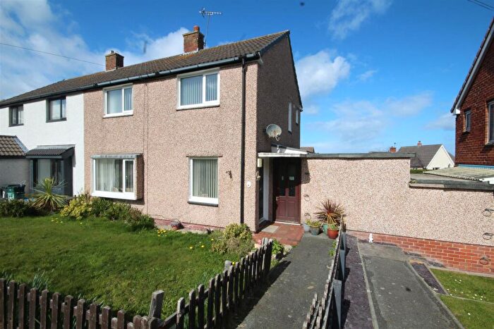 3 Bedroom Semi-Detached House For Sale In Maes-y-Fron, Colwyn Bay, LL29