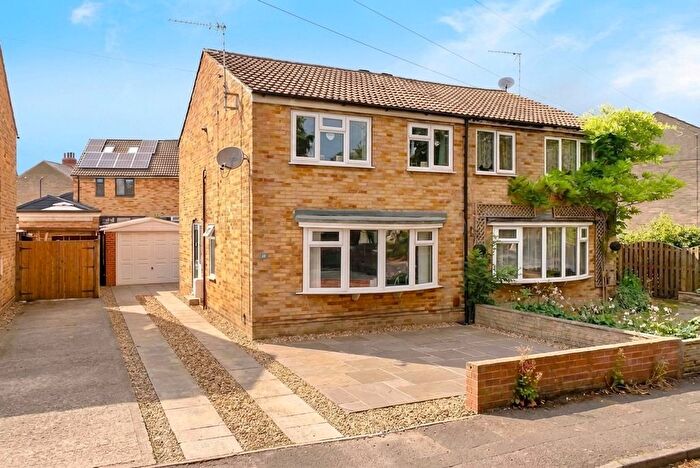 3 Bedroom Semi Detached House For Sale In Lime Street, Harrogate, HG1