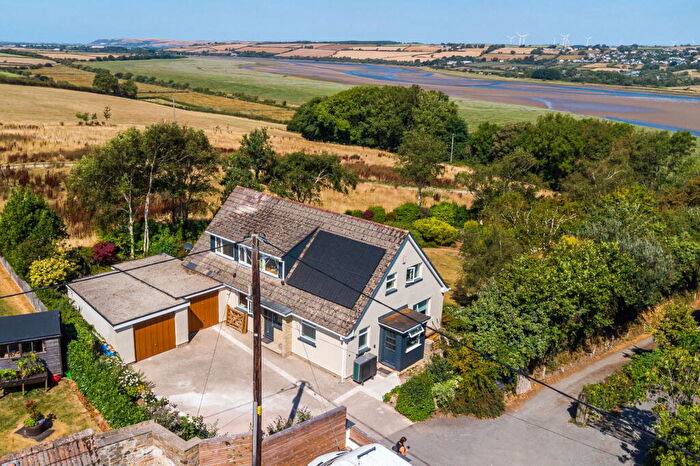 4 Bedroom Detached House For Sale In Lynhurst Avenue, Sticklepath, Barnstaple, North Devon, EX31