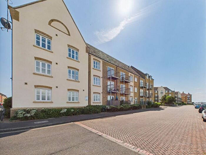 2 Bedroom Flat To Rent In Sussex Wharf, Shoreham-by-Sea, BN43