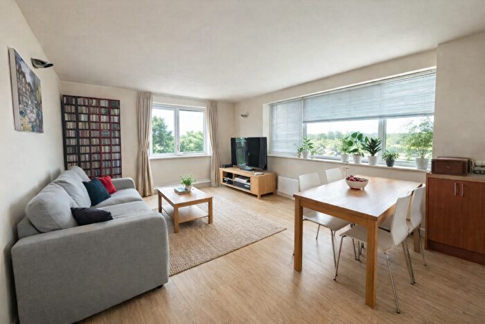 2 Bedroom Flat To Rent In Jutland House, Jutland Street, Manchester, M1